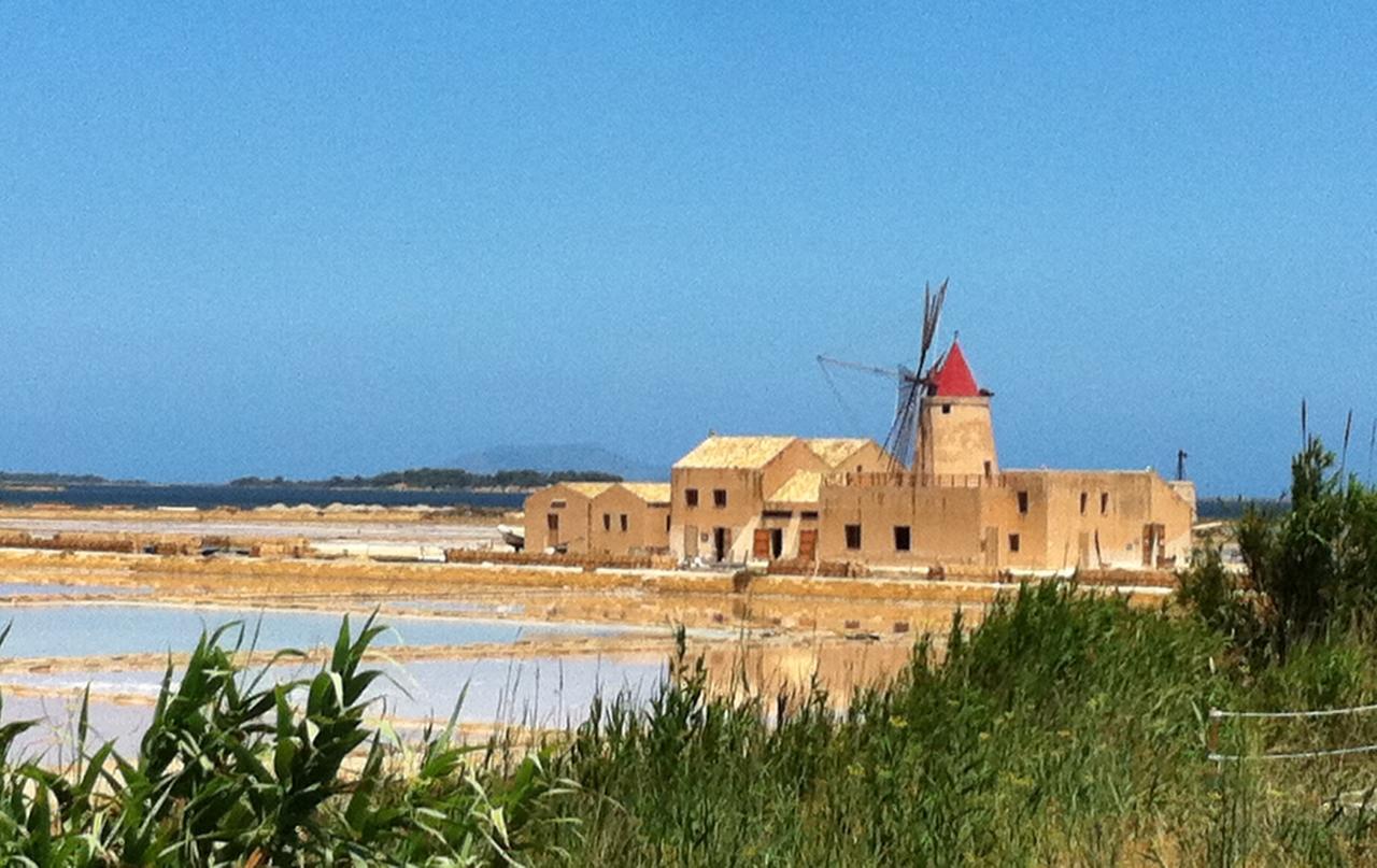 Liberty House Apartment Marsala Bagian luar foto